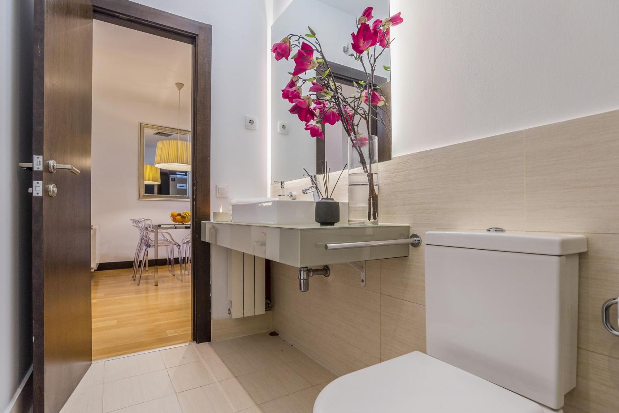 Malasana By Skykey Apartment มาดริด ภายนอก รูปภาพ