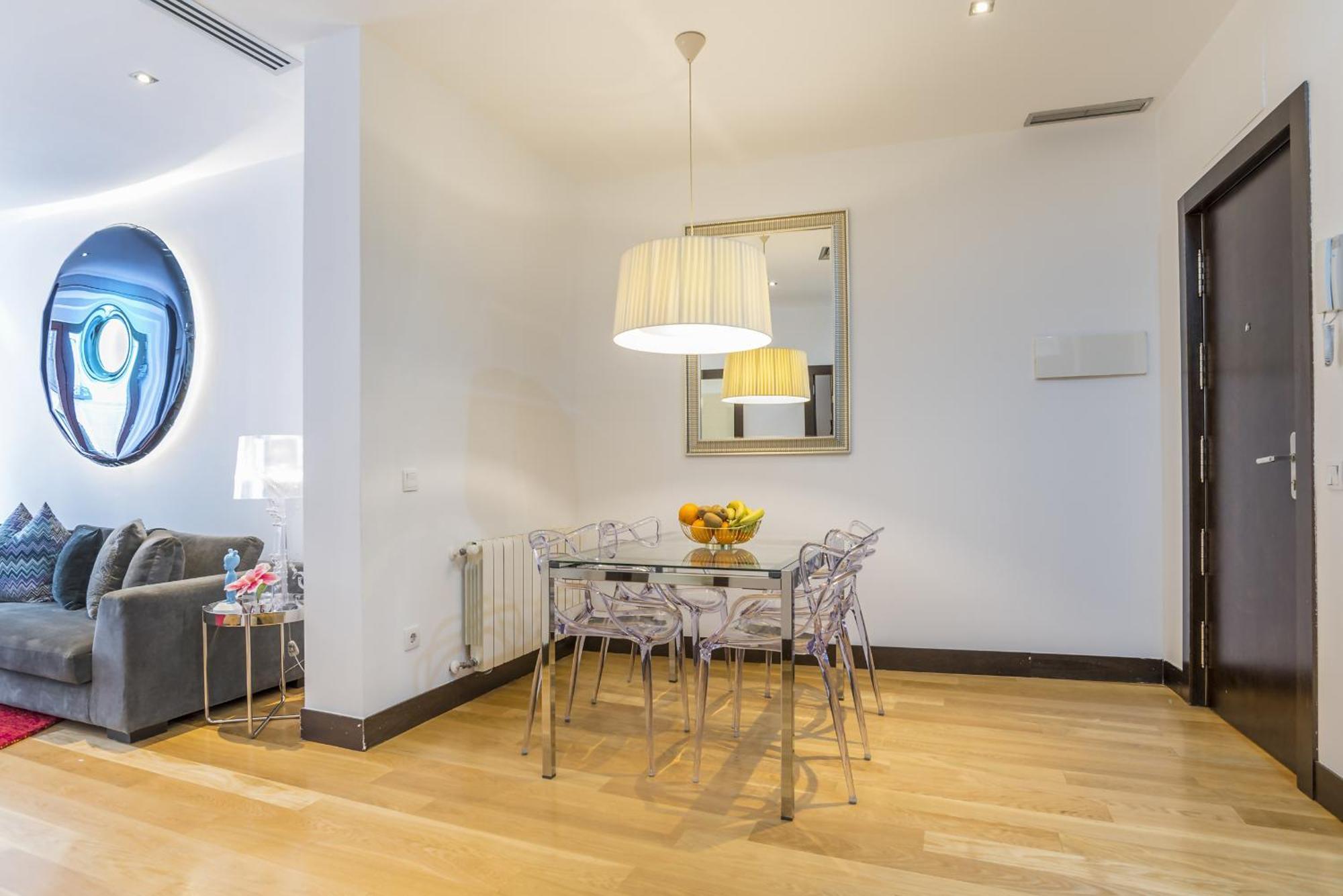 Malasana By Skykey Apartment มาดริด ภายนอก รูปภาพ